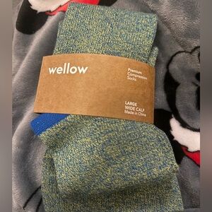 Wellow Blue Green Wide Calf Knee High Bamboo Compression Socks - size L